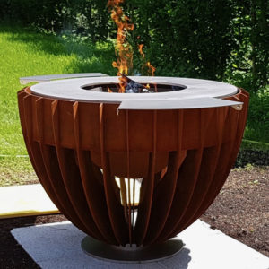 brasero-plancha-ellipsis-100-barbecue-grill-design-braseros-firepit-openfire-cheminée-acier-jardin-extérieur-grillade-outdoor-kitchen-1