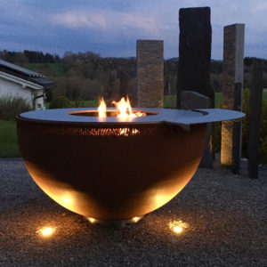 Vulcano brasero plancha barbecue grill design braseros firepit openfire cheminee acier jardin exterieur grillade outdoor kitchen damien rais carre 6 1