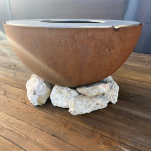 Origin-brasero-plancha-barbecue-grill-design-braseros-firepit-openfire-cheminée-acier-jardin-extérieur-grillade-outdoor-kitchen-damien-rais-4