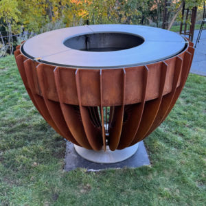 brasero-plancha-ellipsis-100-barbecue-grill-design-braseros-firepit-openfire-cheminée-acier-jardin-extérieur-grillade-outdoor-kitchen-8