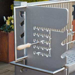 Park+-inox -Grill-BBQ-Barbecue-Openfire-Grillades-Outdoorkitchen-Club-Public bbq-Picnic-Damien Rais 100