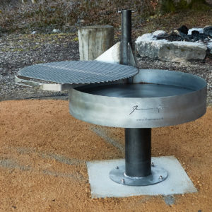 Ring-Grill-public-BBQ-Barbecue-Openfire-Grillades-Outdoorkitchen-Club-Public bbq-Picnic-Damien Rais 011d