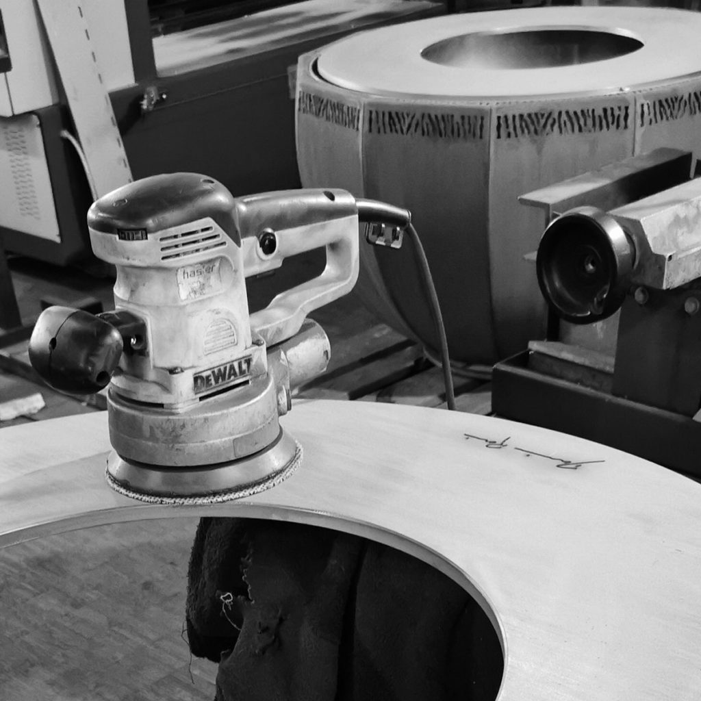 Ponçage plaque de cuisson brasero plancha Damien Rais