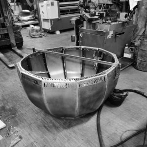 damien-rais-montage-brasero-plancha-lotus