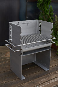 Park-inox -Grill-BBQ-Barbecue-Openfire-Grillades-Outdoorkitchen-Club-Public bbq-Picnic-Damien Rais 3