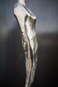 Damien-Rais-sculpture-inox-Confidente-6