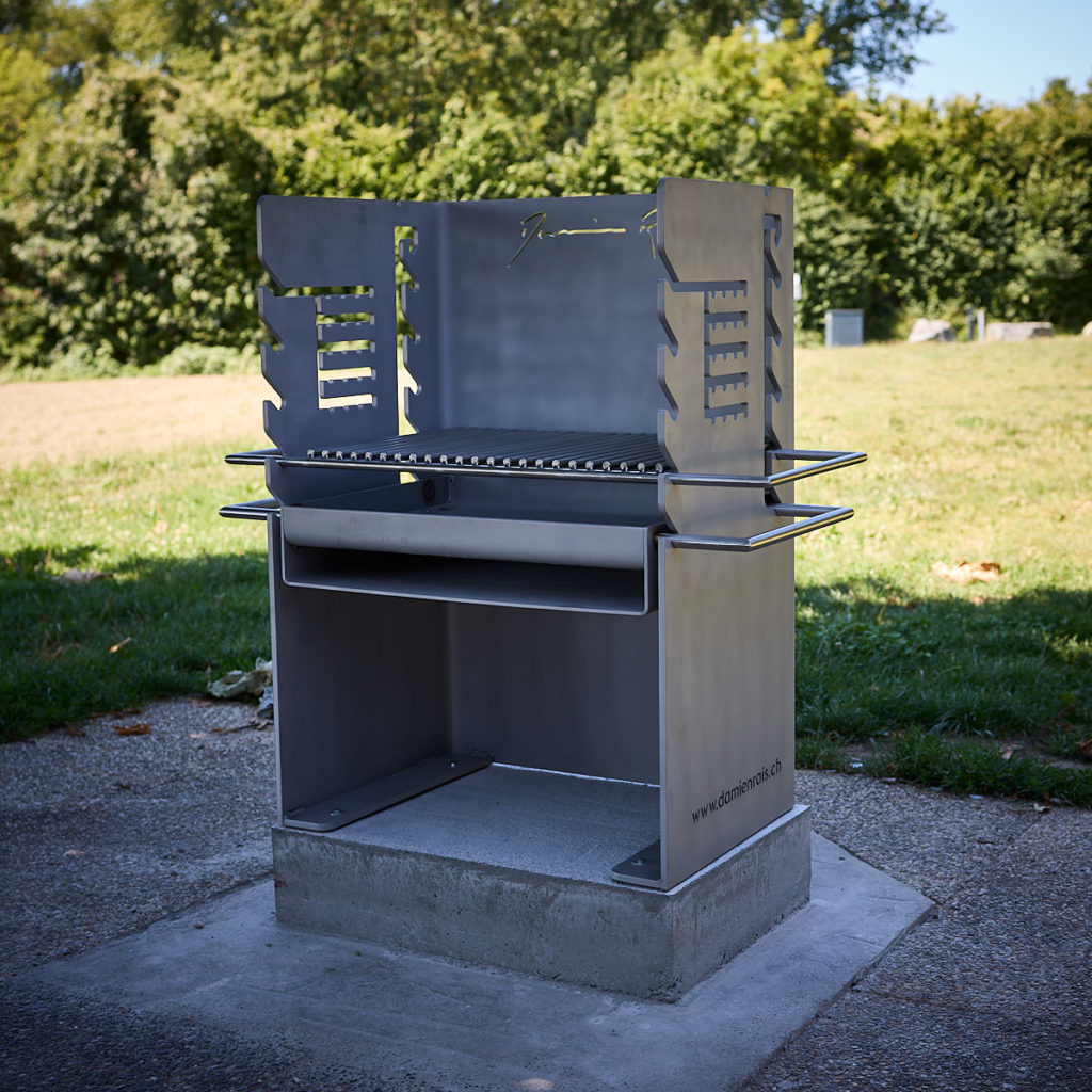 Park+-inox -Grill-BBQ-Barbecue-Openfire-Grillades-Outdoorkitchen-Club-Public bbq-Picnic-Damien Rais-carré-5