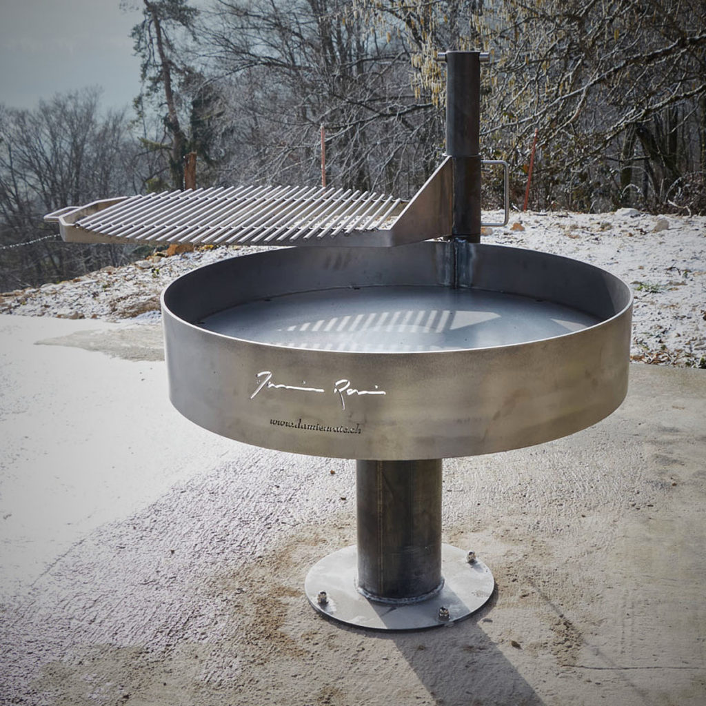 Ring -Grill-BBQ-Barbecue-Openfire-Grillades-Outdoorkitchen-Club-Public bbq-Picnic-Damien Rais 25-7c