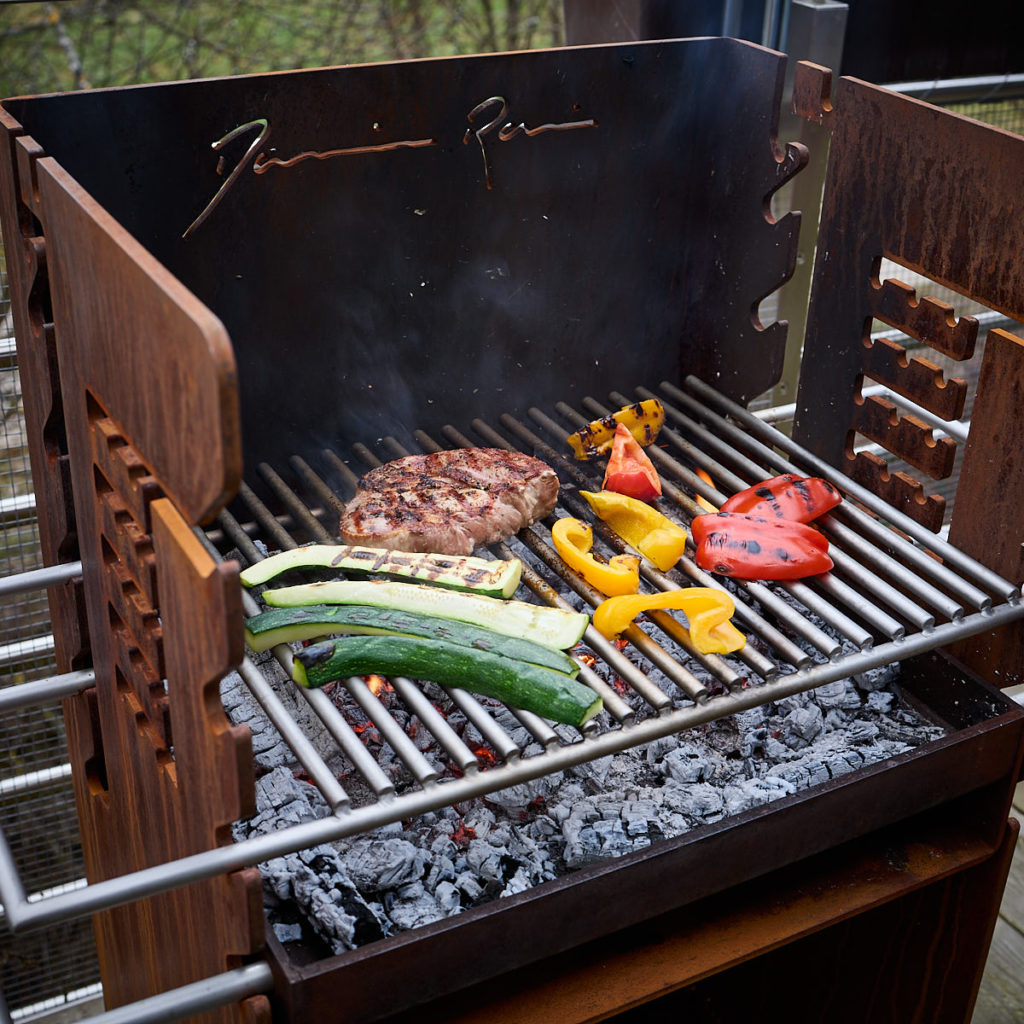 foyer-vertical-monolit-500-grillades-Damien-Rais-2