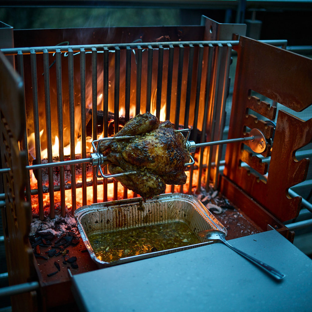 foyer-vertical-monolit-500-poulet-broche-Damien-Rais-