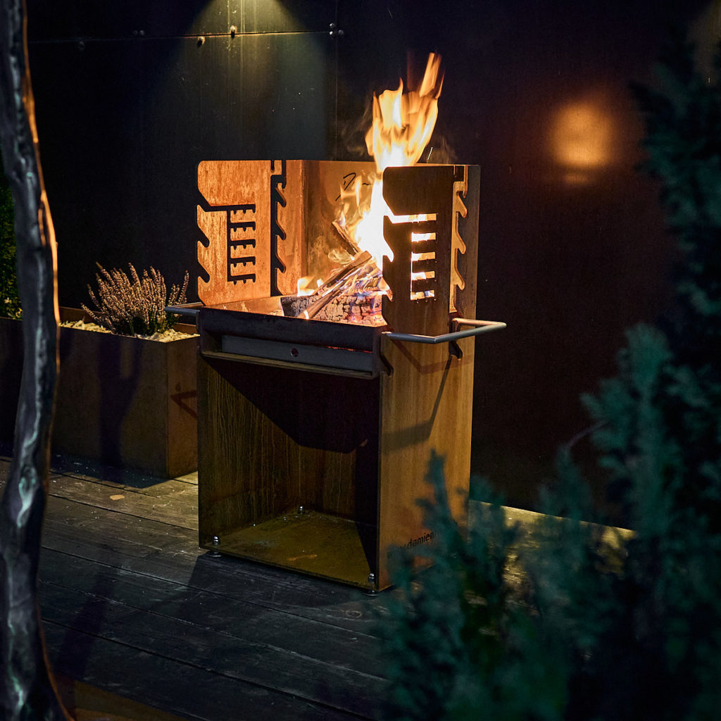 foyer vertica monolit 500 feu nuit Damien Rais 5