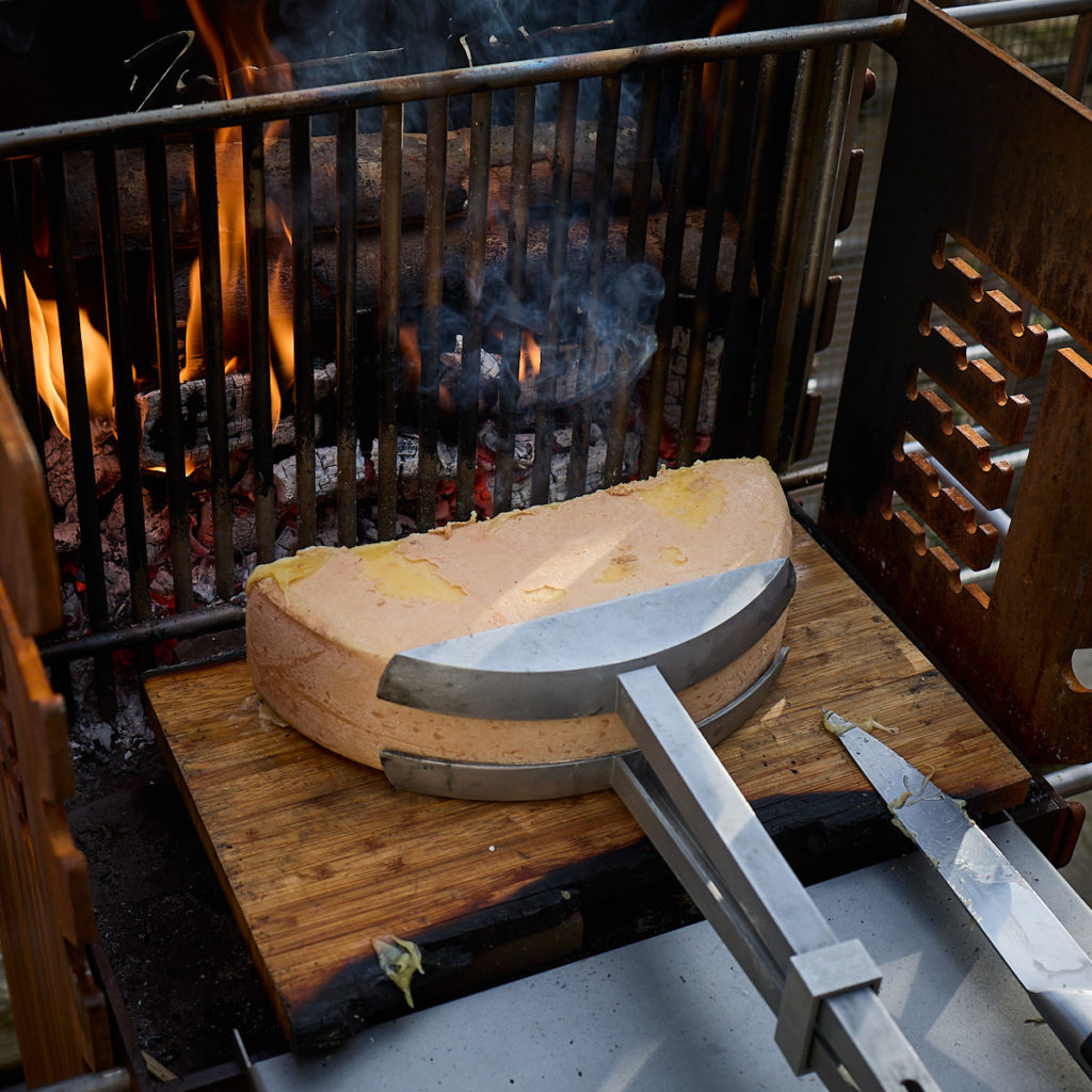 foyer vertica monolit 500 feu raclette Damien Rais 1