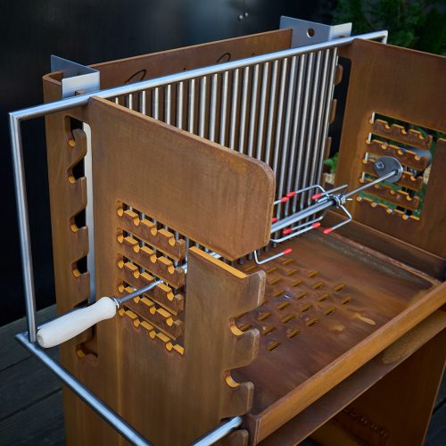 Park+-oxy -Grill-BBQ-Barbecue-Openfire-Grillades-Outdoorkitchen-Club-Public bbq-Picnic-Damien Rais 7