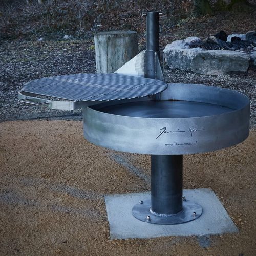 Ring -Grill-BBQ-Barbecue-Openfire-Grillades-Outdoorkitchen-Club-Public bbq-Picnic-Damien Rais 25-2c